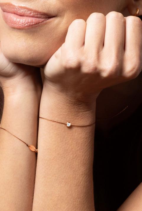 String bracelet with 0.1ct diamond in rose gold bezel setting - Redline - 0++
