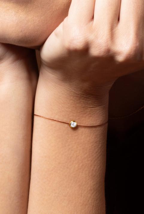 String bracelet with 0.2ct diamond in yellow gold bezel setting - Redline - 0++