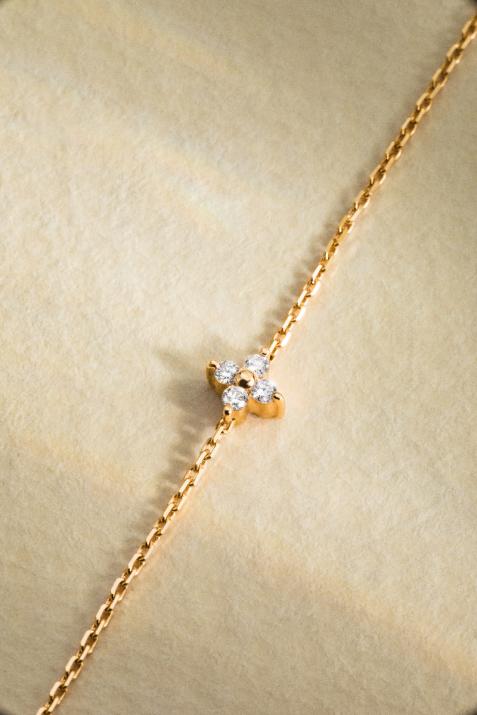 Yellow gold chain bracelet with 4 diamonds on a star - Redline - 0++