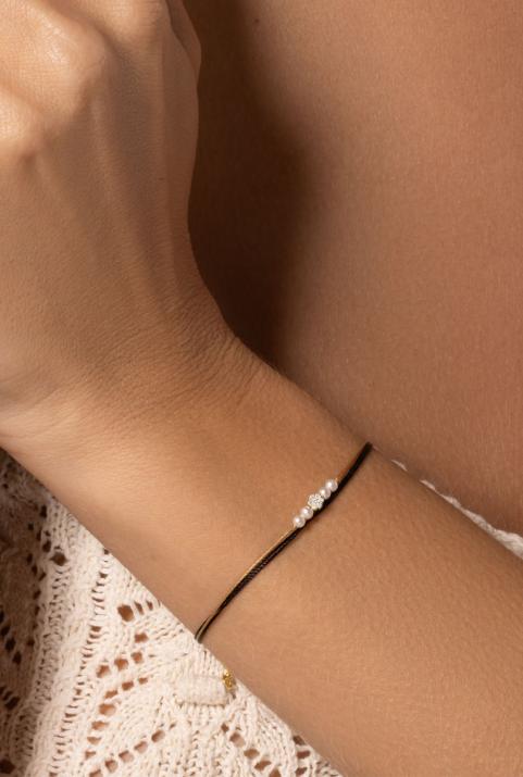 Multistring Bracelet For Women with 0.05ct Round Diamond in Yellow Gold Cluster Setting - Redline - 0++