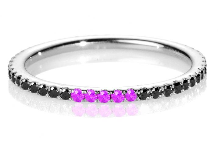 Black gold ring band with pave black diamonds and 5 rubies - Redline - 0++