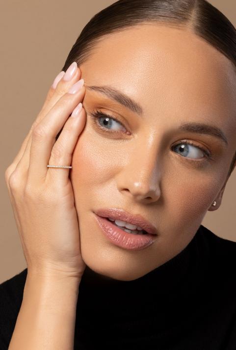 Diamond-paved rose gold ring band - Redline - 0++