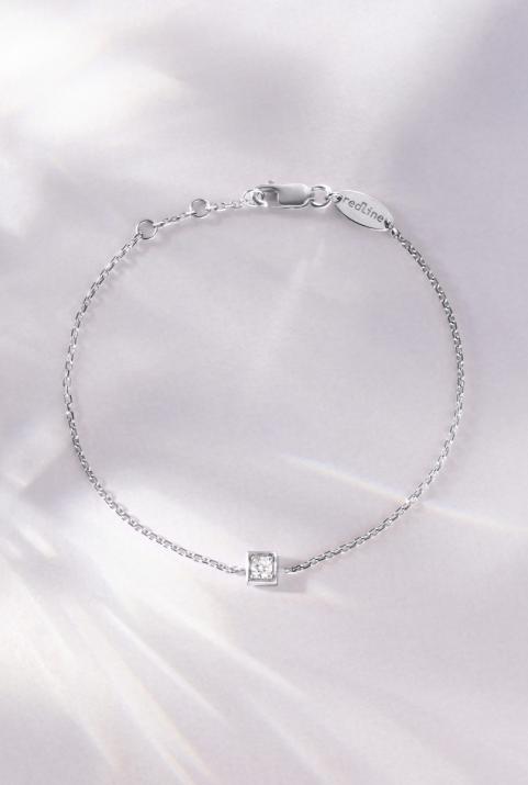 Chain bracelet with 0.1ct diamond in white gold square bezel setting - Redline - 0++