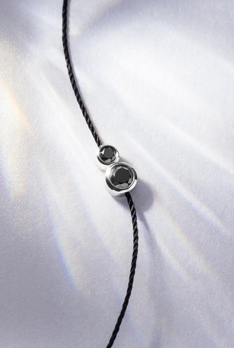 String bracelet with 0.15ct black diamond in white gold bezel setting - Redline - 0++