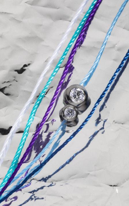 Multi string bracelet with 0.15ct diamond in black gold bezel setting - Redline - 0++