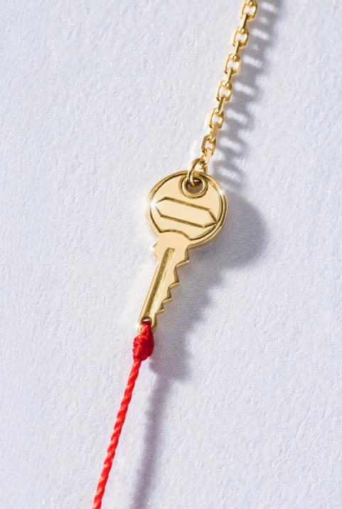 String and chain bracelet with diamond-paved key in yellow gold - Redline - 0++