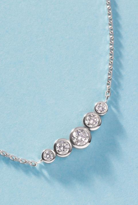 Chain necklace with 0.5ct diamonds in white gold bezel setting - Redline - 0++