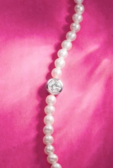 String Bracelet For Women with 0.10ct Round Diamond in White Gold Bezel Setting - Redline - 0++