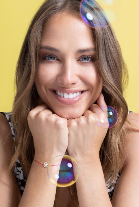 String bracelet with diamond-paved smiley in yellow gold - Redline - 0++