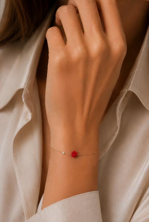 Chain bracelet with 0.05ct diamond and flower in rose gold bezel setting - Redline - 0++