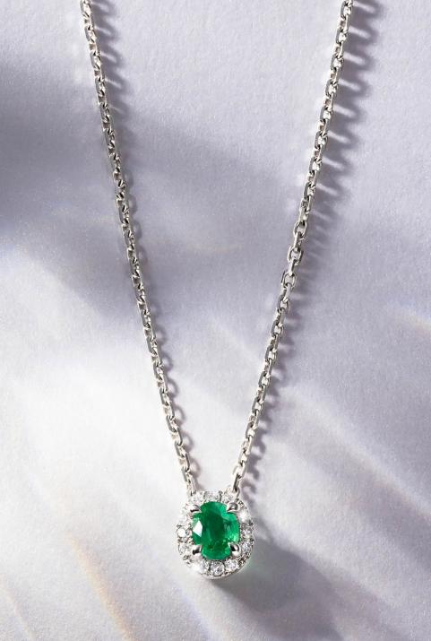 White gold chain necklace with emerald and diamonds - Redline - 0++