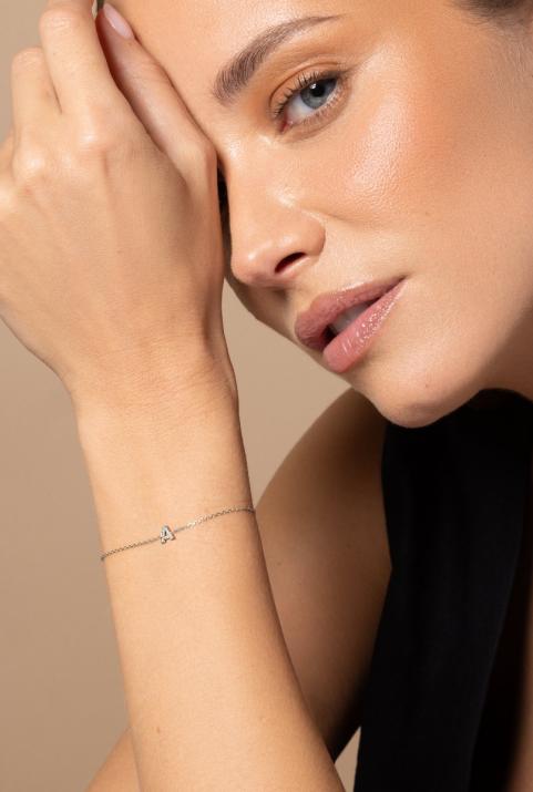 ダイヤモンドレターホワイトゴールドチェーンブレスレット - Redline - 0++