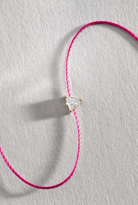 String bracelet with 0.1ct trillion cut diamond in yellow gold prong setting - Redline - 0++