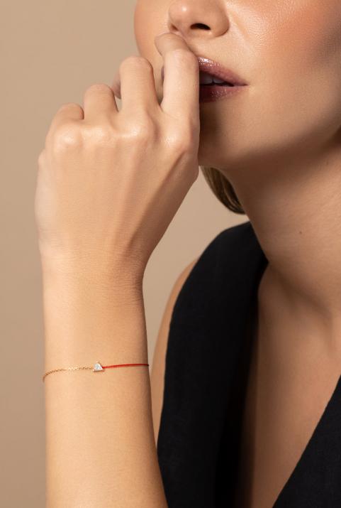 String and chain bracelet with 0.2ct trillion cut diamond in rose gold prong setting - Redline - 0++