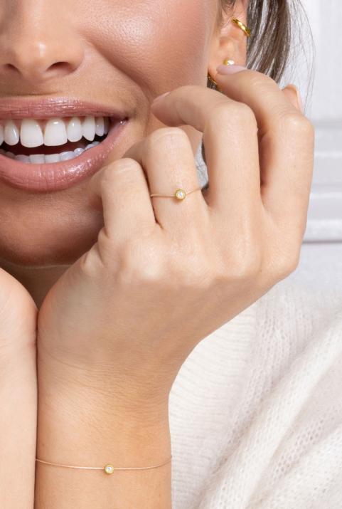 String ring with 0.02ct diamond in yellow gold bezel setting - Redline - 0++