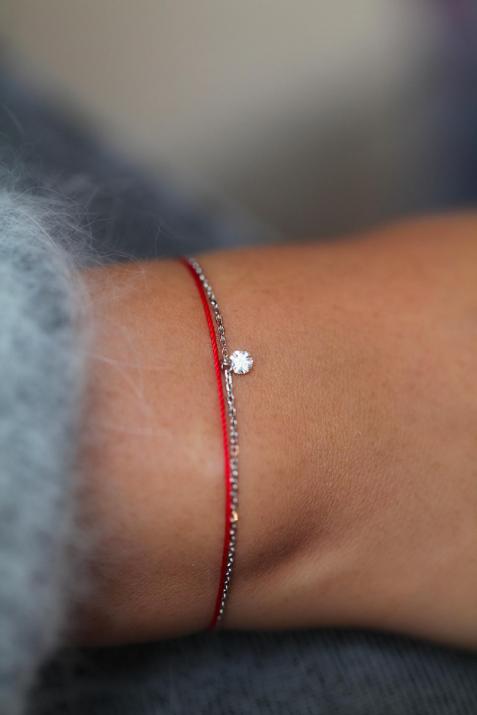 Chain Duo Bracelet For Women with 0.08ct Round Diamond in White Gold Bezel Setting - Redline