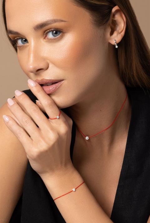 String Ring with 0.10ct Round Diamond in White Gold Prong Setting - Redline - 0++