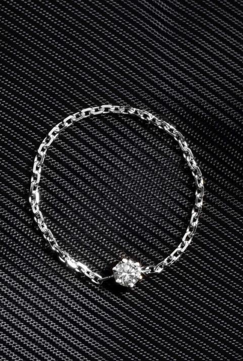 ホワイトゴールドの0.10カラットのアブソルプロングセットリングチェーン - Redline - 0++