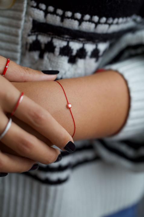 Pur Amour0.10カラットのダイヤモンドレッドボーダーローズゴールドストリングブレスレット - Redline - 0++