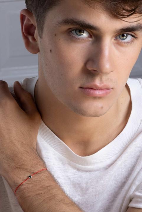 String Bracelet For Men with 0.10ct Round Black Diamond in White Gold Bezel Setting - Redline - 0++