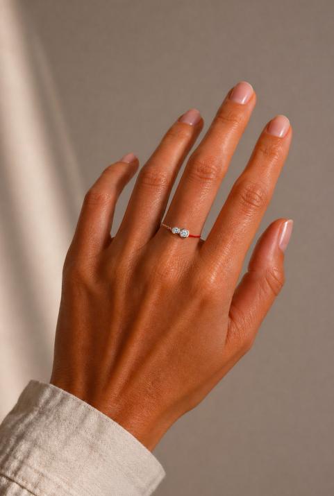 String and chain ring with 0.15ct diamond in rose gold bezel setting - Redline - 0++