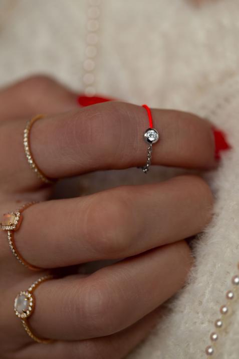 String and chain ring with 0.1ct diamond in black gold bezel setting - Redline - 0++