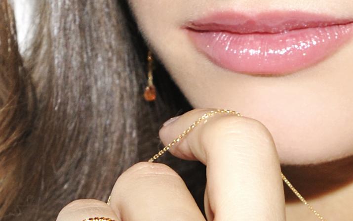 5cm dangling earrings with coloured sapphire in yellow gold prong setting - Redline - 0++