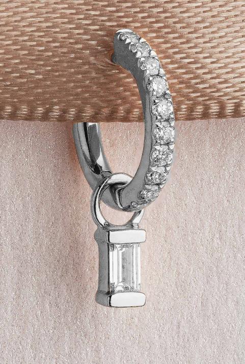 Comtesse Charm ペンダント 白金 - Redline - 0++