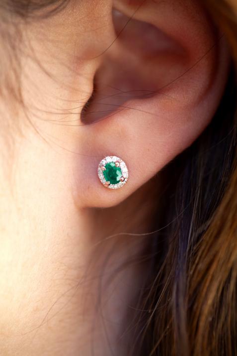Emerald and diamond earrings in rose gold prong setting - Redline - 0++