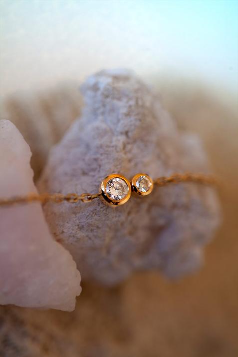 Chain bracelet with 0.15ct diamond in yellow gold bezel setting - Redline - 0++