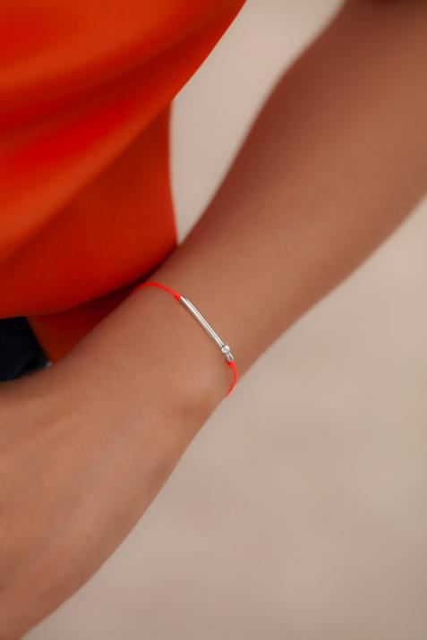 String Bracelet For Women with 0.05ct Round Diamond in White Gold Bezel Setting - Redline - 0++