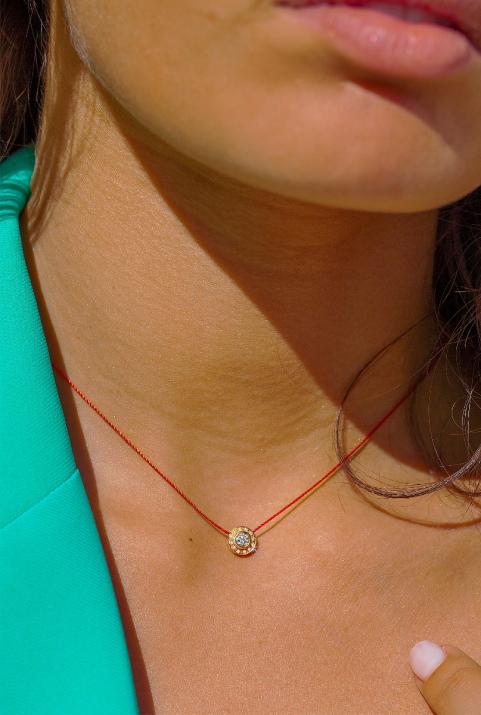 String necklace with 0.26ct diamonds in yellow gold bezel setting - Redline - 0++