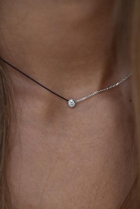 String and chain necklace with 0.1ct diamond in white gold bezel setting - Redline - 0++