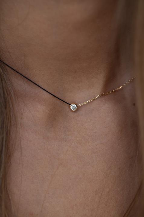 String and chain necklace with 0.1ct diamond in yellow gold bezel setting - Redline - 0++