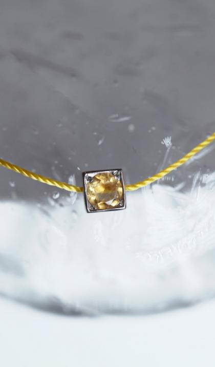 String bracelet with 0.1ct diamond in white gold square bezel setting - Redline