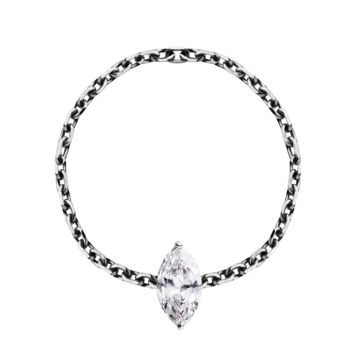 Chain ring with 0.2ct marquise cut diamond in black gold prong setting - Redline