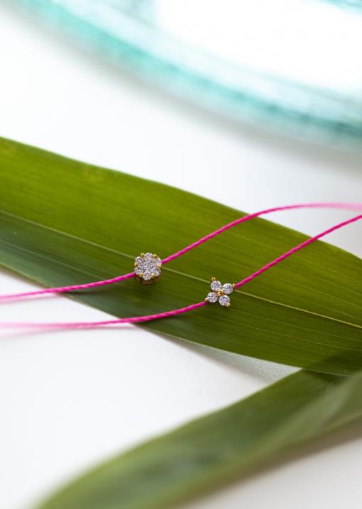 String Bracelet For Women with 0.04ct Round Diamond in Yellow Gold Prong Setting - Redline - 0++