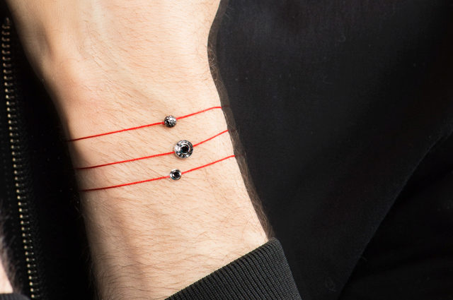 神秘的なブラックダイヤモンド